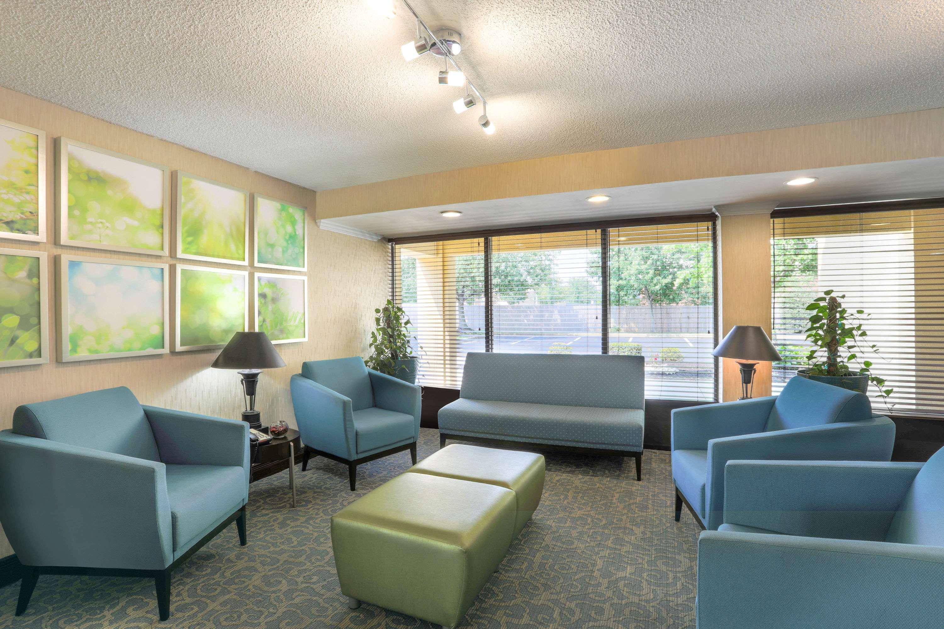 Days Inn By Wyndham Newark Wilmington Eksteriør billede